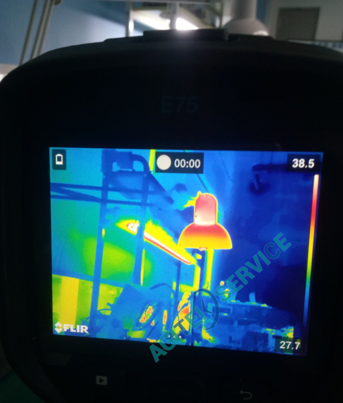 橙子视频软件Fluke E75红外热成像仪开机蓝屏维修 橙子视频软件Fluke E75红外热成像仪开机蓝屏维修