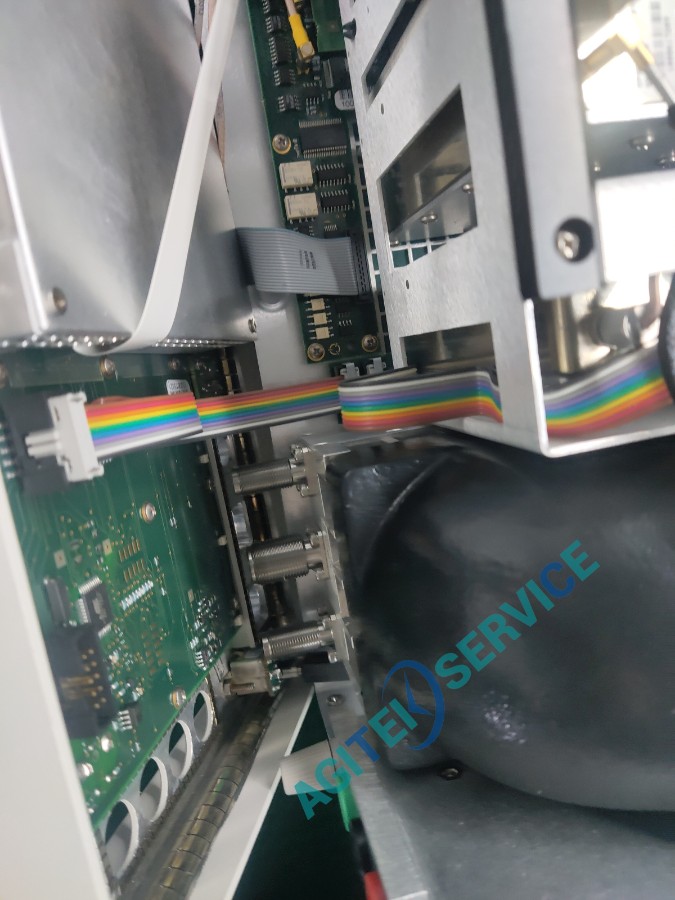 艾法斯3920天线综合测试仪黑屏、花屏维修